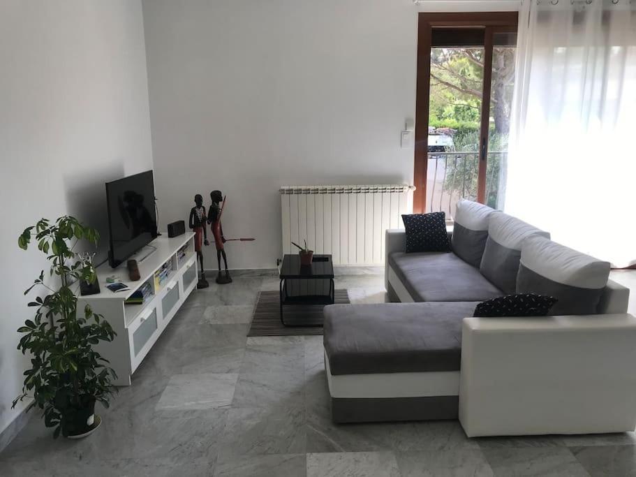 Haut De Maison Entierement Renove Avec Garage Carnoux-en-Provence Екстер'єр фото